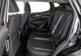Подержанный автомобиль Nissan Qashqai 2019 года (18 фото)