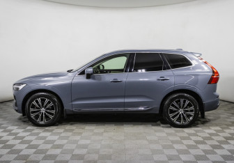 Подержанный автомобиль Volvo XC60 2021 года (8 фото)