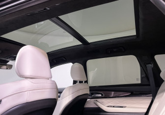 Подержанный автомобиль Exeed VX 2022 года (17 фото)