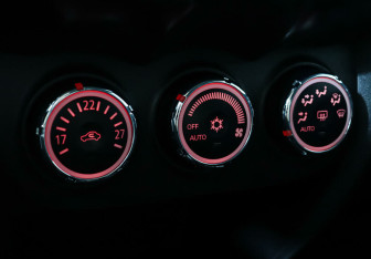 Подержанный автомобиль Mitsubishi ASX 2013 года (15 фото)