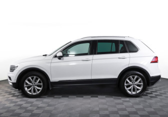 Подержанный автомобиль Volkswagen Tiguan 2017 года (8 фото)