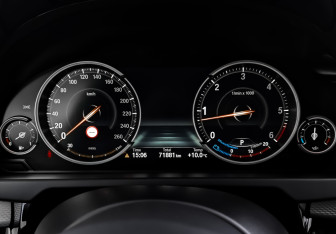 Подержанный автомобиль BMW X6 2018 года (16 фото)