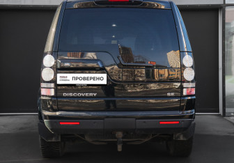 Подержанный автомобиль Land Rover Discovery 2014 года (5 фото)