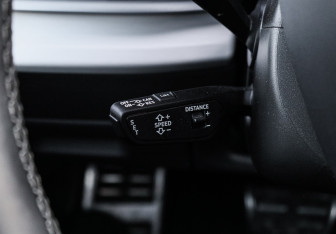 Подержанный автомобиль Audi Q8 2021 года (27 фото)