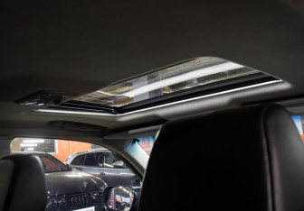 Подержанный автомобиль Suzuki Grand Vitara 2011 года (19 фото)