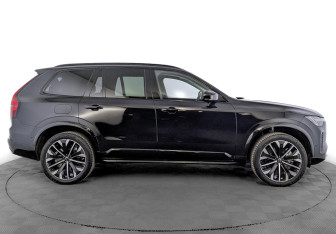 Новый Volvo XC90 2025 (4 фото)