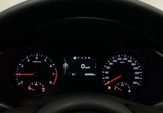 Подержанный автомобиль Kia Optima Sedan 2017 года (25 фото)