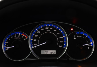 Подержанный автомобиль Subaru Forester Suv 2012 года (7 фото)