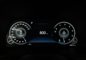 Подержанный автомобиль Hyundai Sonata 2019 года (11 фото)