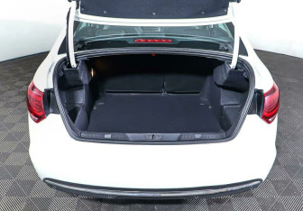 Подержанный автомобиль Citroen C4 Sedan 2017 года (18 фото)