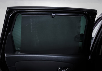 Подержанный автомобиль Renault Scenic 2012 года (17 фото)