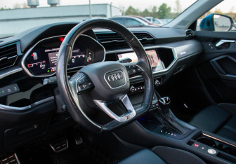 Подержанный автомобиль Audi Q3 Sportback 2020 года (13 фото)