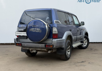 Подержанный автомобиль Toyota Land Cruiser Prado 2002 года (5 фото)