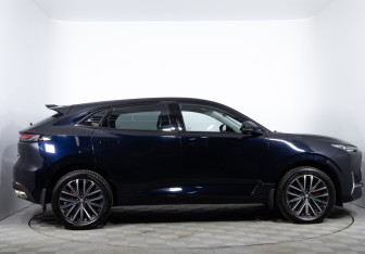 Подержанный автомобиль Changan UNI-K 2024 года (4 фото)