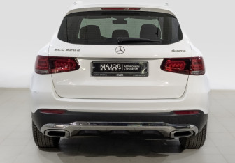 Подержанный автомобиль Mercedes-Benz GLC Coupe 2019 года (6 фото)