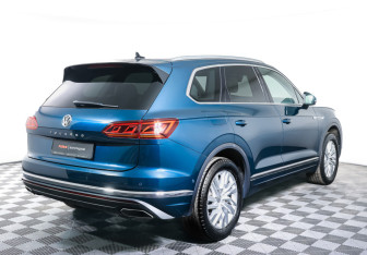 Подержанный автомобиль Volkswagen Touareg 2018 года (5 фото)