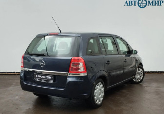 Подержанный автомобиль Opel Zafira Compactvan 2007 года (5 фото)