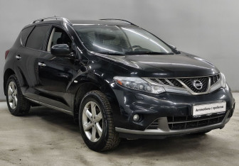 Подержанный автомобиль Nissan Murano Suv 2010 года (3 фото)