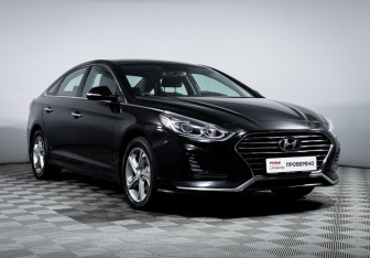 Подержанный автомобиль Hyundai Sonata 2017 года (3 фото)