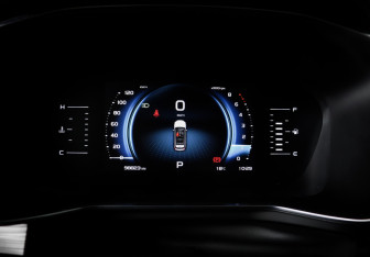 Подержанный автомобиль Geely Atlas Pro 2022 года (11 фото)