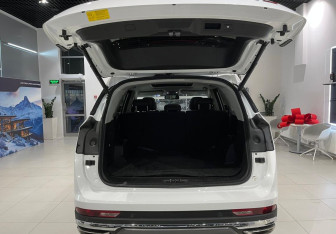 Подержанный автомобиль Jetour X90 Plus 2023 года (6 фото)