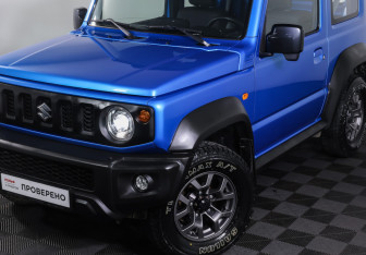 Подержанный автомобиль Suzuki Jimny 2020 года (22 фото)