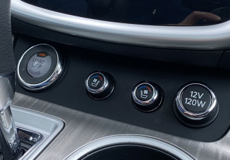 Подержанный автомобиль Nissan Murano Suv 2021 года (25 фото)