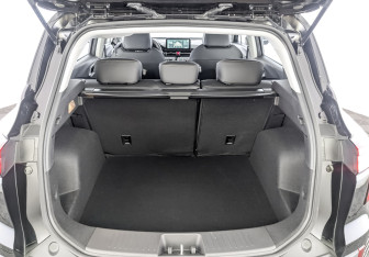 Новый Москвич 3 2025 (8 фото)