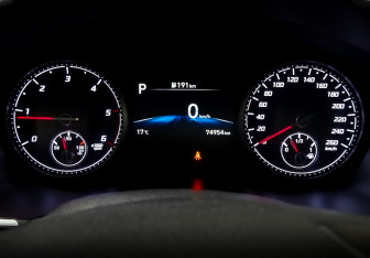 Подержанный автомобиль Hyundai Santa Fe 2021 года (13 фото)