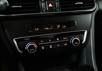 Подержанный автомобиль Kia Optima Sedan 2017 года (10 фото)