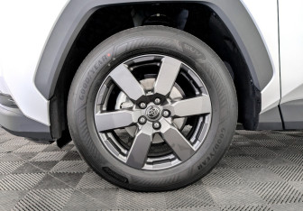 Новый Toyota RAV4 2026 (7 фото)