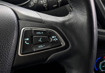 Подержанный автомобиль Ford Kuga 2019 года (28 фото)