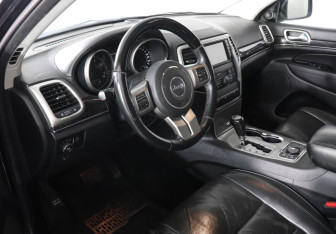 Подержанный автомобиль Jeep Grand Cherokee 2012 года (5 фото)