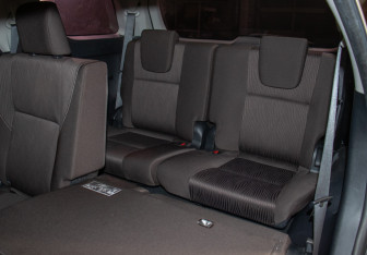 Подержанный автомобиль Toyota Fortuner 2018 года (12 фото)