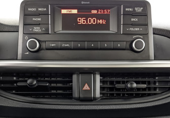 Подержанный автомобиль Kia Picanto 2019 года (17 фото)