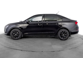 Подержанный автомобиль Skoda Rapid Liftback 2020 года (8 фото)