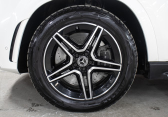 Подержанный автомобиль Mercedes-Benz GLE 2019 года (27 фото)