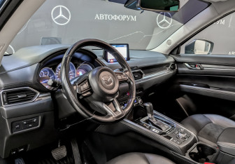 Подержанный автомобиль Mazda CX-5 2020 года (16 фото)