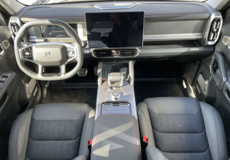 Подержанный автомобиль Jetour T2 2024 года (10 фото)