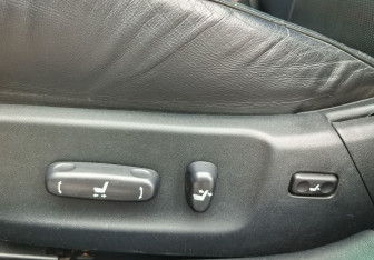 Подержанный автомобиль Lexus GS 2007 года (12 фото)