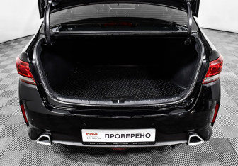 Подержанный автомобиль Kia Rio Sedan 2020 года (13 фото)