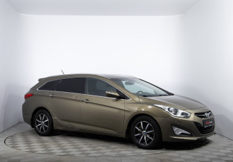 Подержанный автомобиль Hyundai i40 Wagon 2014 года (3 фото)