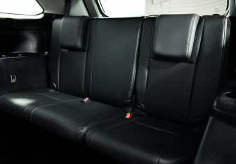 Подержанный автомобиль Toyota Highlander 2015 года (16 фото)