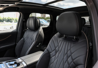 Подержанный автомобиль Jaecoo J8 2024 года (24 фото)