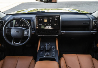Подержанный автомобиль Haval H9 2024 года (11 фото)