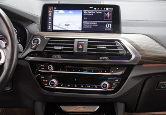 Подержанный автомобиль BMW X3 2019 года (15 фото)