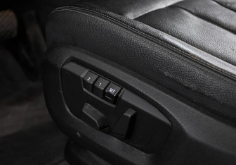 Подержанный автомобиль BMW X5 2017 года (11 фото)