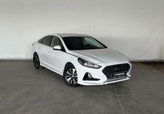 Подержанный автомобиль Hyundai Sonata 2018 года (3 фото)