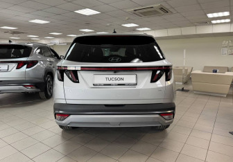 Новый Hyundai Tucson 2025 (3 фото)