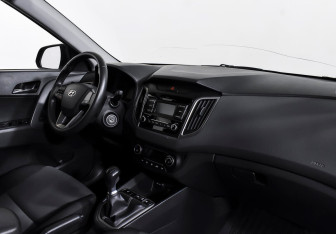 Подержанный автомобиль Hyundai Creta 2020 года (10 фото)
